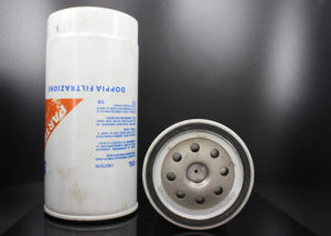 1907570 oil filter