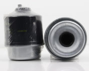 RE60021 fuel filter